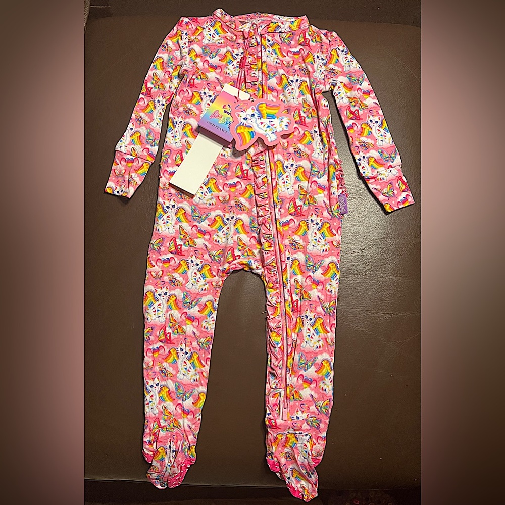POSH PEANUT X LISA FRANK *LIMITED EDITION* Kitty w/ Wings Print Footie Sleeper